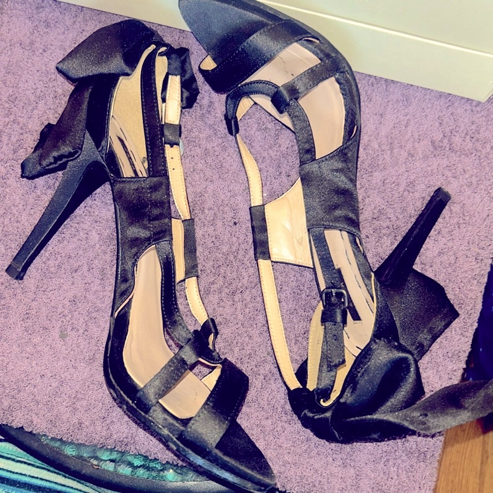 Zara black heel size 39 only $10